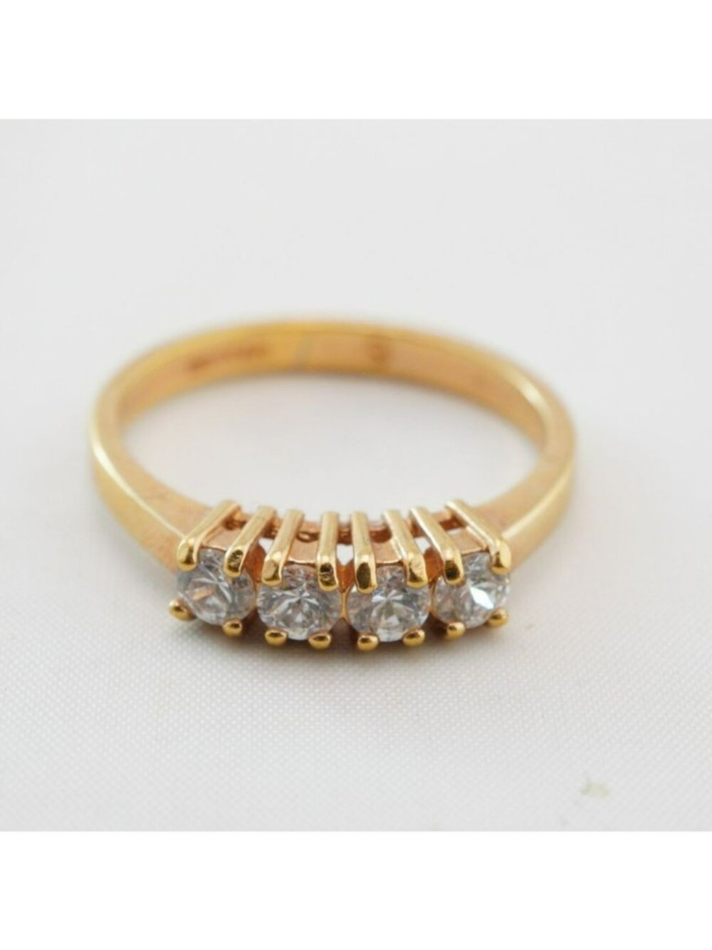 Vintage Gold Tone Ring Clear Glass Stones Korea Size 8.5 (Marked 9)